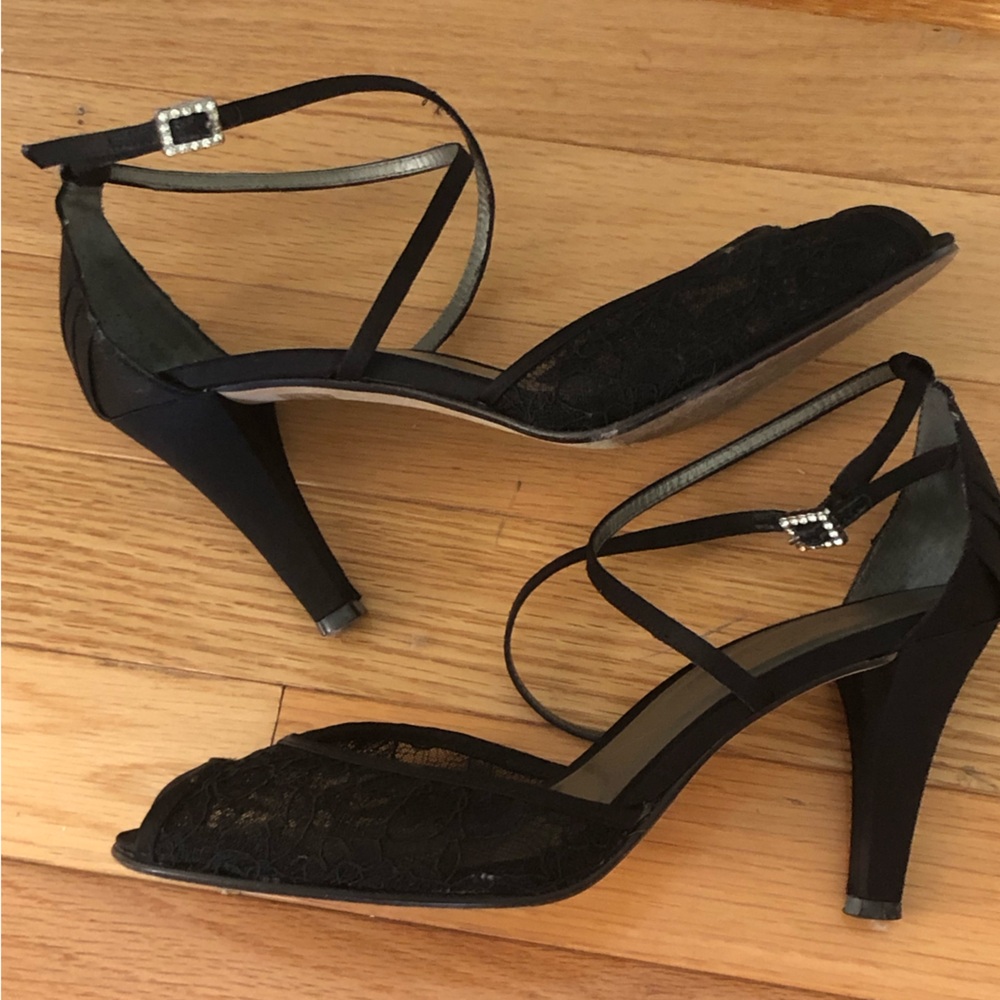 Dress black sandals